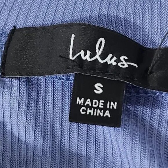 2/$30 Lulus Blue Ribbed Henley Cropped Tee Size S | Casual Stretch Knit Top - Picture 4 of 7